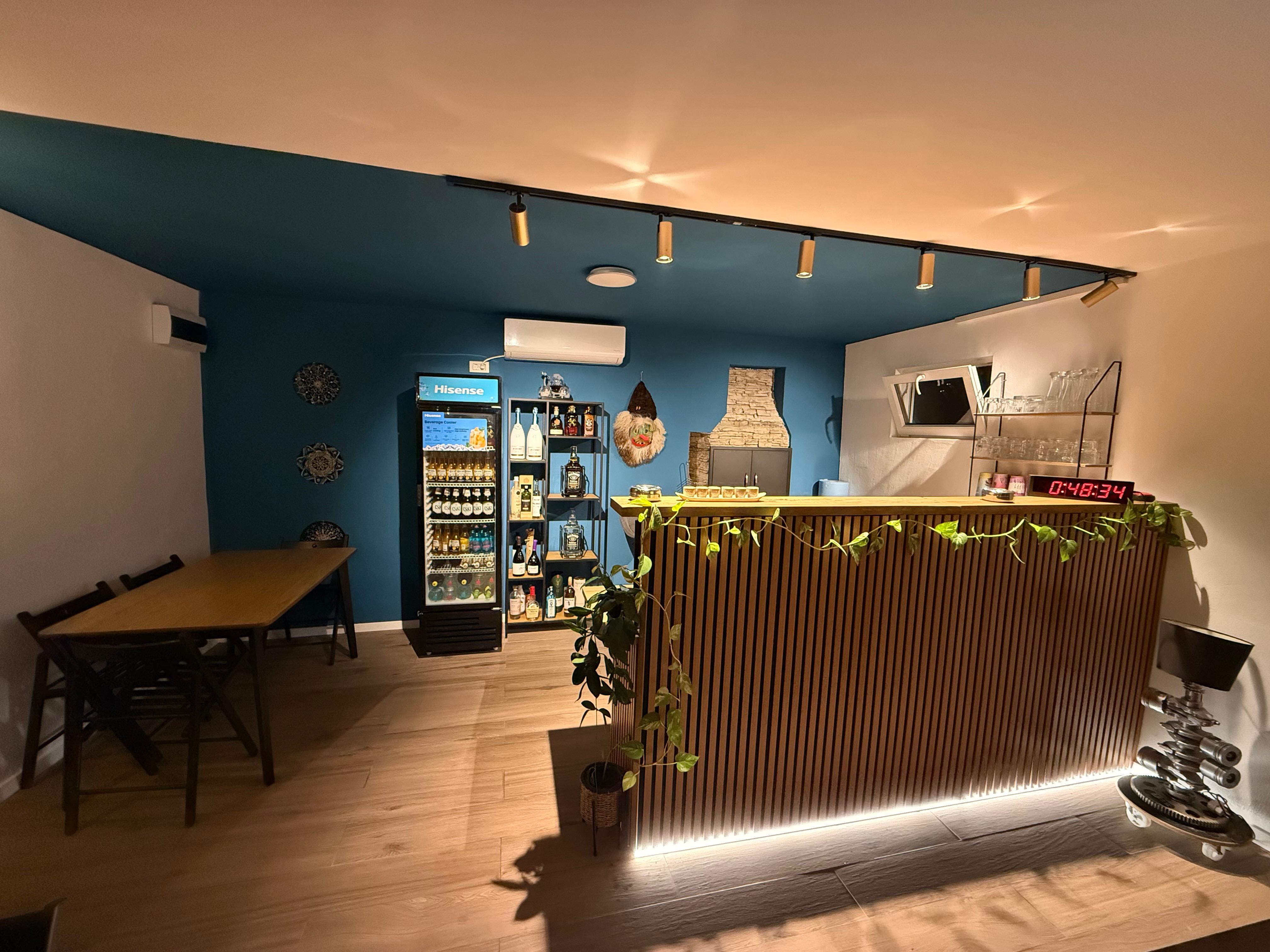 Espacio comercial renovado por RCA Reformas